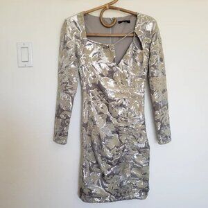 Maje Raneli Mini Dress Velvet / Sequin Embroidery Womens Size 34 / XS